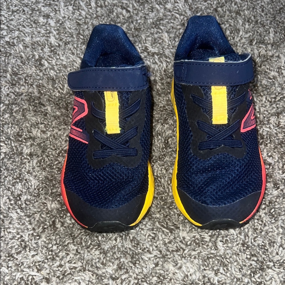 New Balance Kids Sneakers in Navy and Yellow